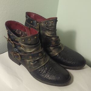 L'artiaste By Spring Step Claudine Boots